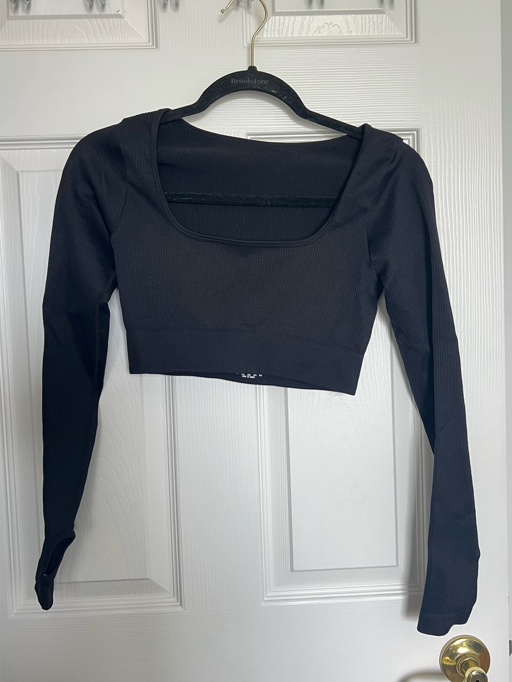 Black Cropped Long Sleeve Workout Top